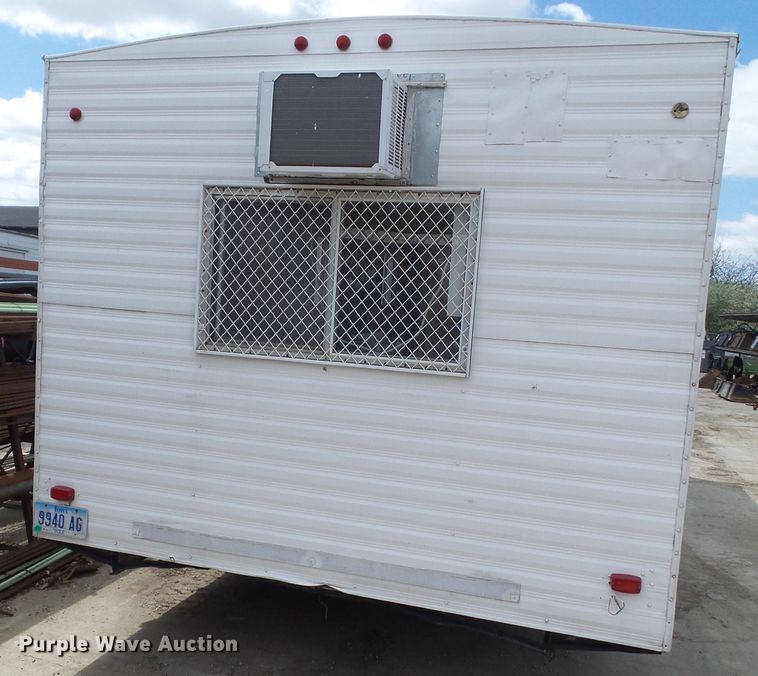 image for item GX9046 1990 Mobile Facility Engineering MF1032 office trailer