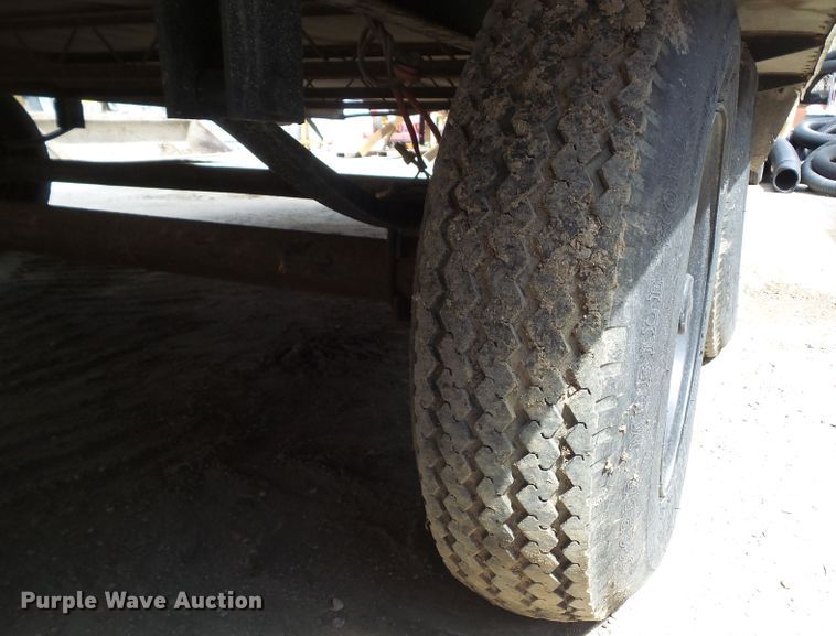 image for item GX9046 1990 Mobile Facility Engineering MF1032 office trailer