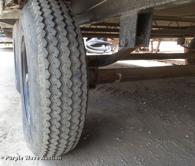 image for item GX9046 1990 Mobile Facility Engineering MF1032 office trailer