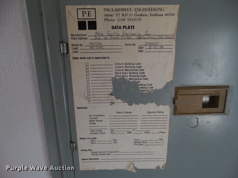 image for item GX9046 1990 Mobile Facility Engineering MF1032 office trailer