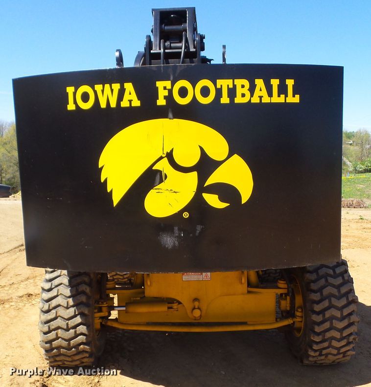 image for item GX9049 Terex TB60  boom lift