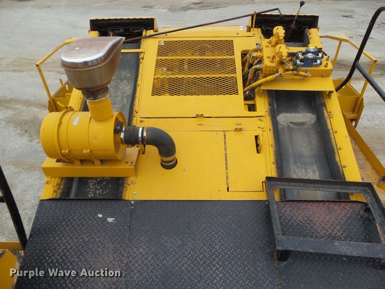 image for item GX9052 Etnyre chip spreader