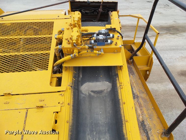 image for item GX9052 Etnyre chip spreader