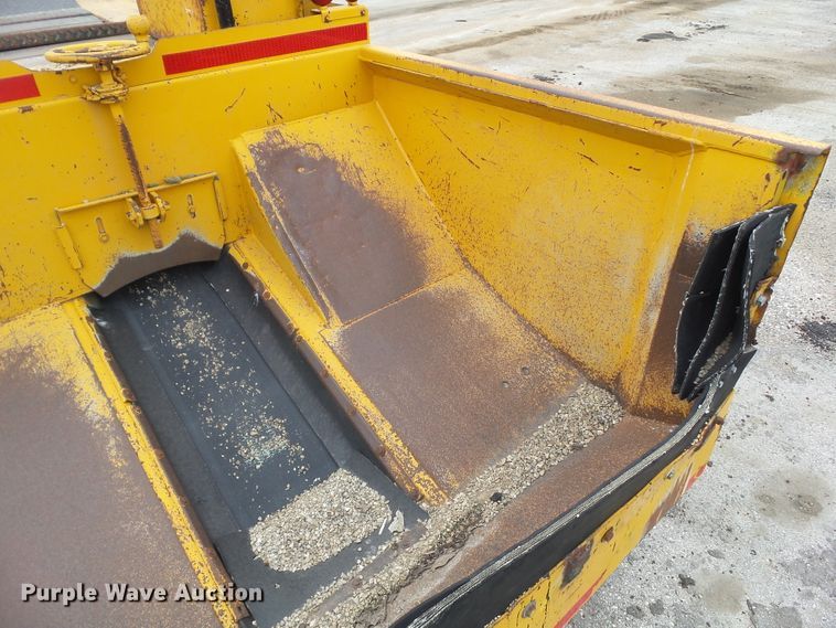 image for item GX9052 Etnyre chip spreader