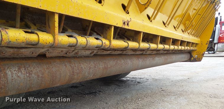 image for item GX9052 Etnyre chip spreader