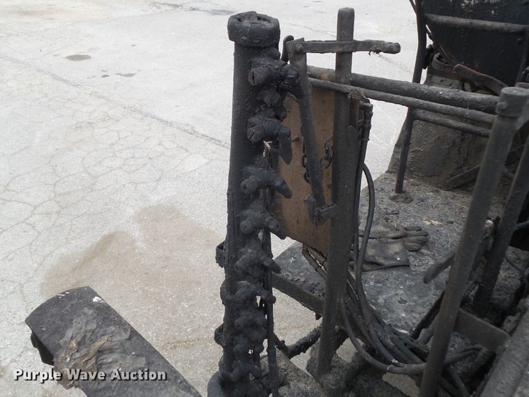 image for item GX9053 2001 Sterling Acterra oil distributor truck