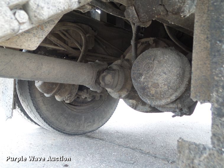 image for item GX9053 2001 Sterling Acterra oil distributor truck