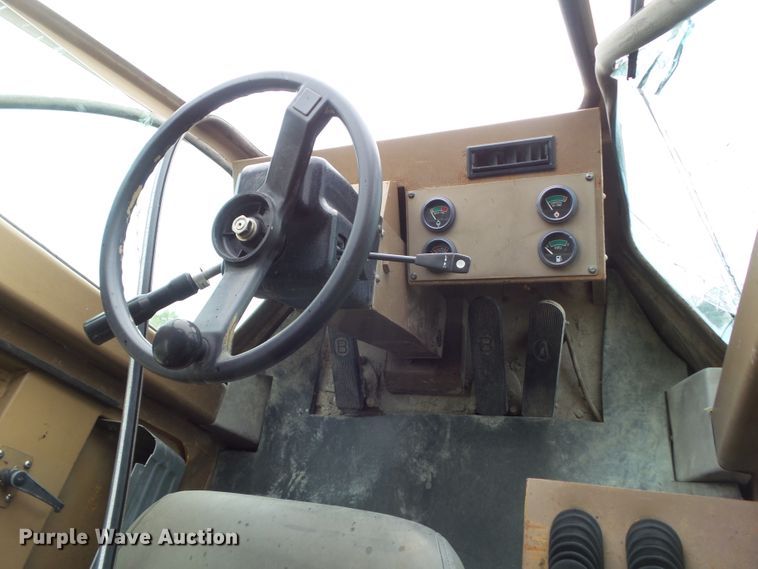 image for item GX9054 1990 Kawasaki 70Z II  wheel loader