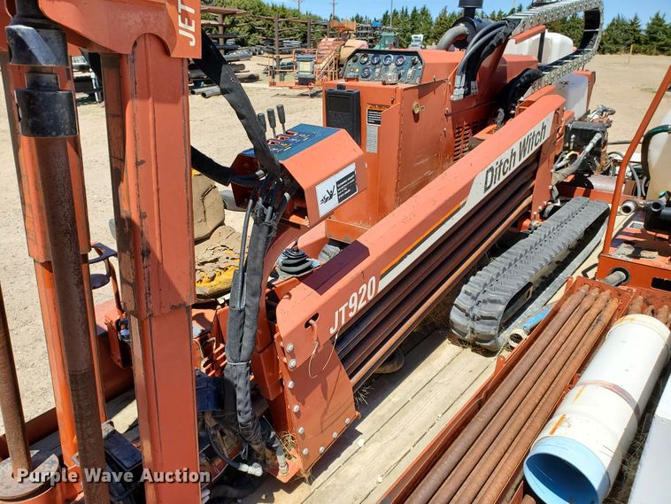 image for item GX9909 1998 Ditch Witch JT920  directional boring unit