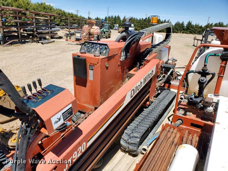 image for item GX9909 1998 Ditch Witch JT920  directional boring unit