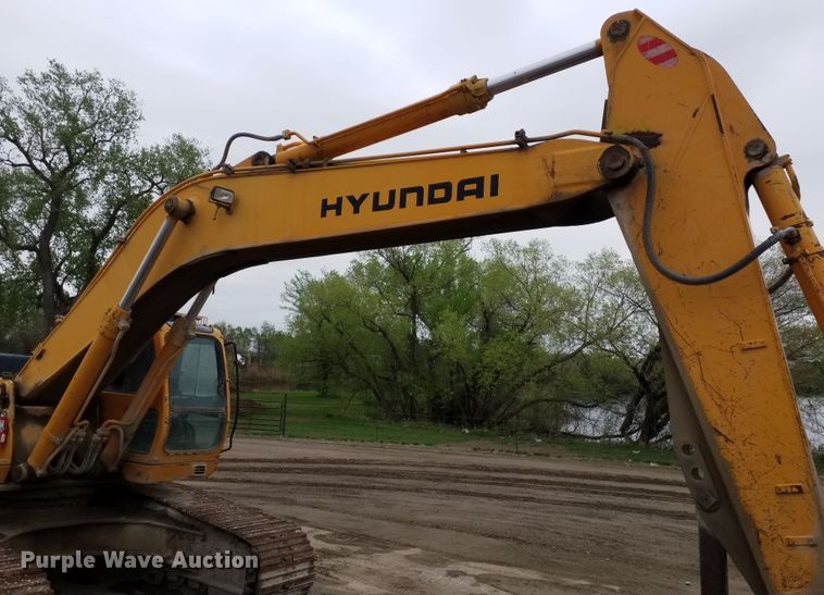 image for item GY9165 Hyundai Robex 360LC excavator