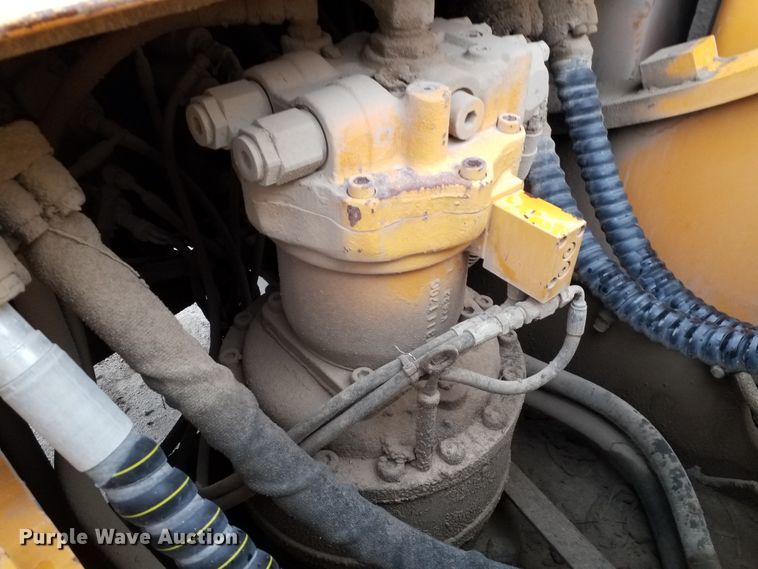 image for item GY9165 Hyundai Robex 360LC excavator