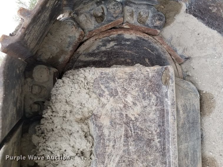 image for item GY9165 Hyundai Robex 360LC excavator