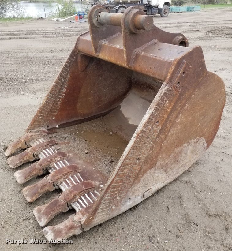 image for item GY9165 Hyundai Robex 360LC excavator