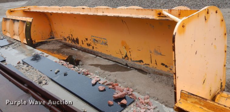 image for item GY9166 Wausau snow pusher