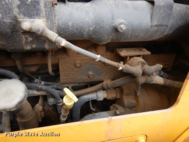 image for item GY9172 2014 Komatsu D51PX  crawler dozer