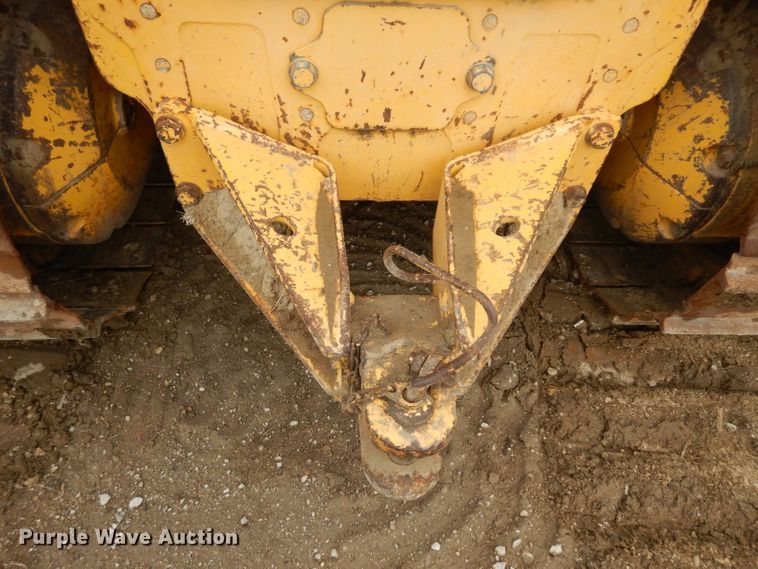 image for item GY9172 2014 Komatsu D51PX  crawler dozer