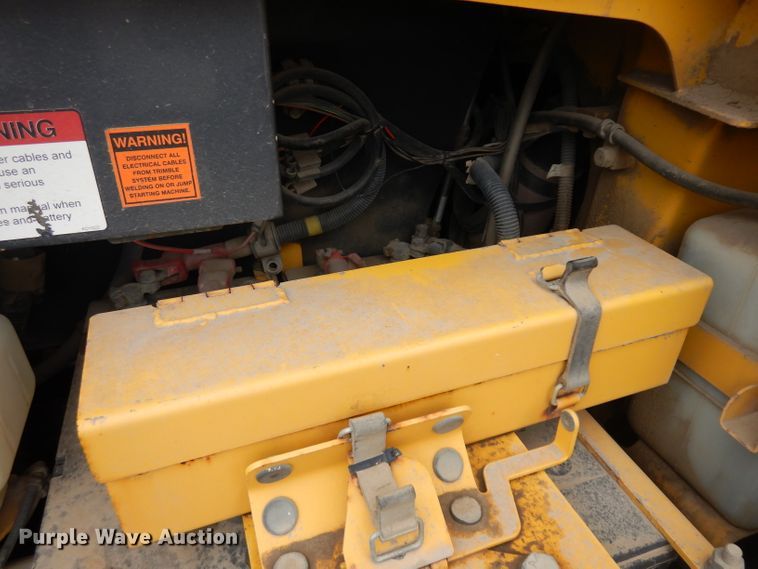 image for item GY9172 2014 Komatsu D51PX  crawler dozer