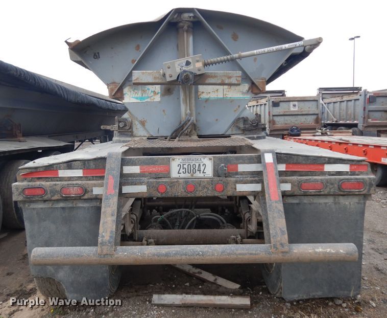 image for item GY9176 1996 Smithco side tilt dump trailer