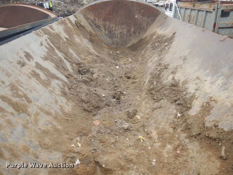 image for item GY9176 1996 Smithco side tilt dump trailer