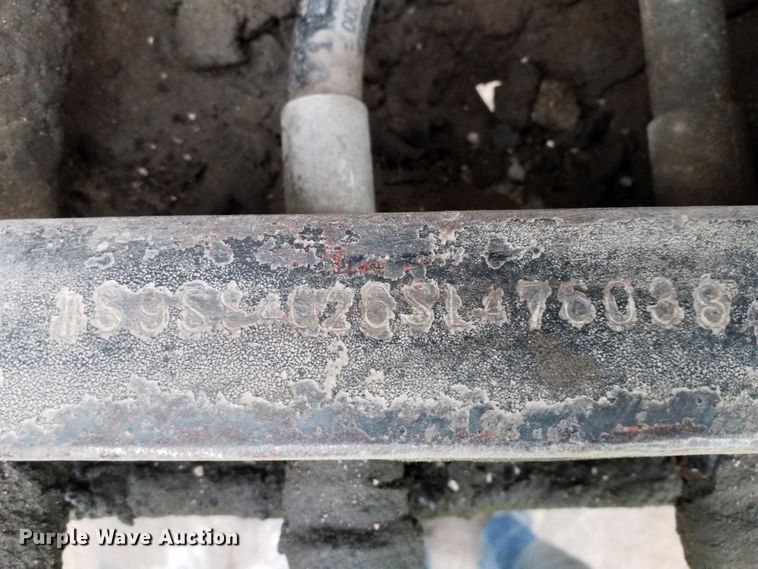 image for item GY9176 1996 Smithco side tilt dump trailer