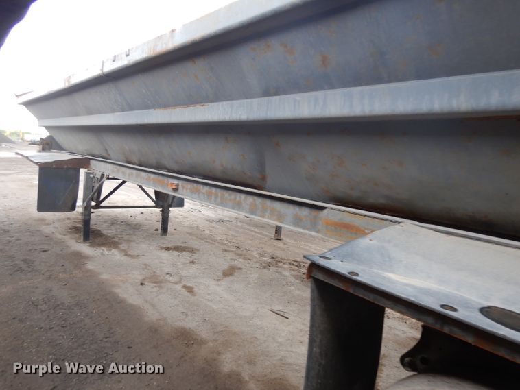 image for item GY9177 1996 Smithco side tilt dump trailer