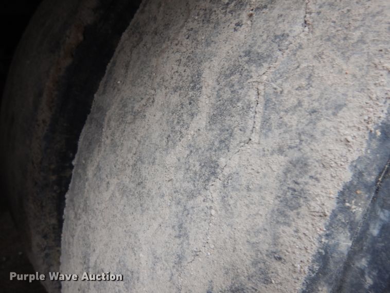 image for item GY9177 1996 Smithco side tilt dump trailer