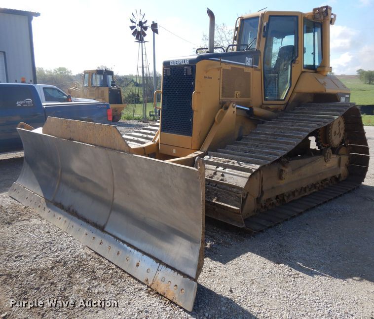 image for item GY9199 2004 Caterpillar D6N LGP  crawler dozer