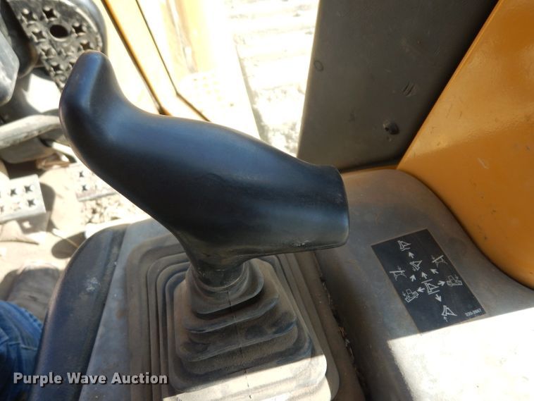 image for item GY9199 2004 Caterpillar D6N LGP  crawler dozer