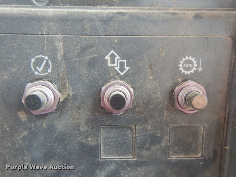 image for item GY9199 2004 Caterpillar D6N LGP  crawler dozer