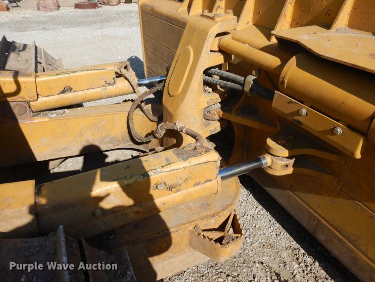 image for item GY9199 2004 Caterpillar D6N LGP  crawler dozer