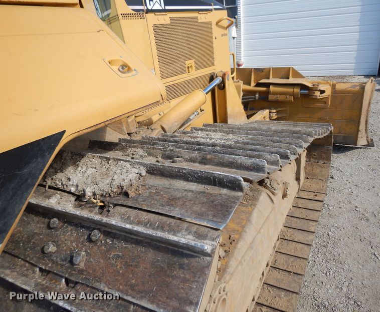 image for item GY9199 2004 Caterpillar D6N LGP  crawler dozer