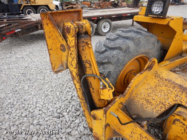 image for item GY9202 JCB 530BHL  telehandler