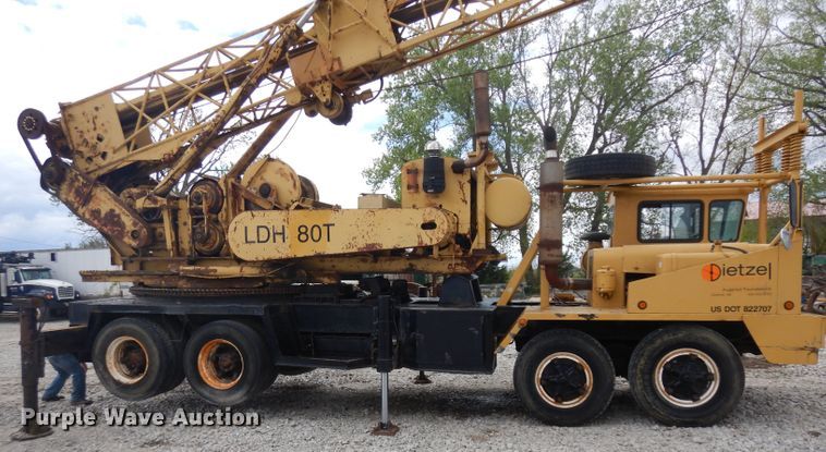 image for item GY9204 1963 Henrickson Drilling rig truck