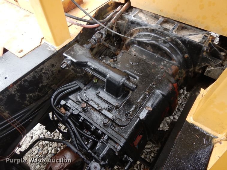 image for item GY9204 1963 Henrickson Drilling rig truck