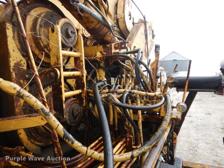 image for item GY9204 1963 Henrickson Drilling rig truck