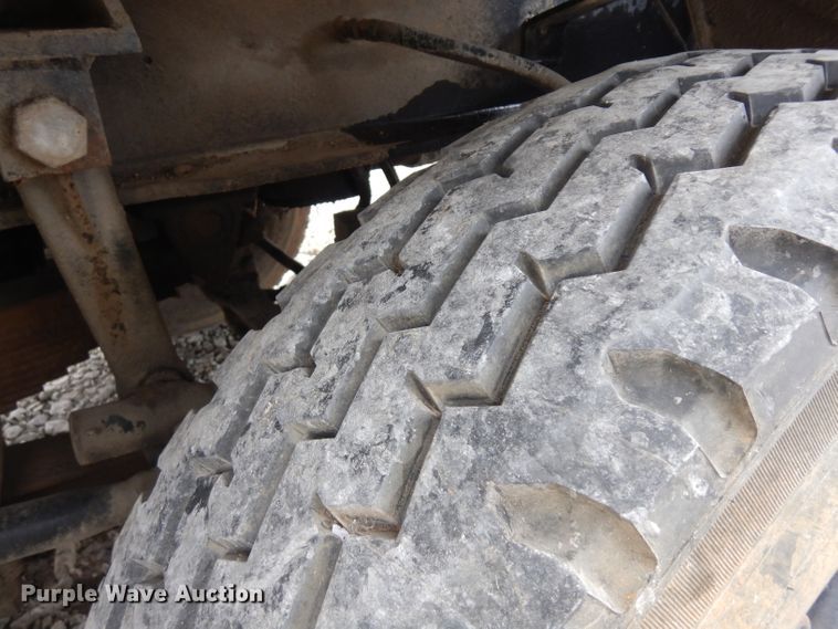 image for item GY9204 1963 Henrickson Drilling rig truck