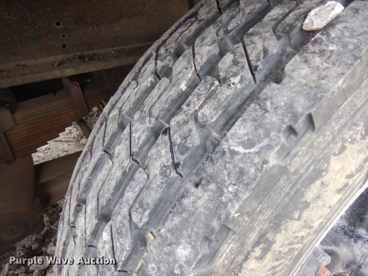 image for item GY9204 1963 Henrickson Drilling rig truck