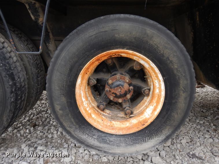 image for item GY9204 1963 Henrickson Drilling rig truck