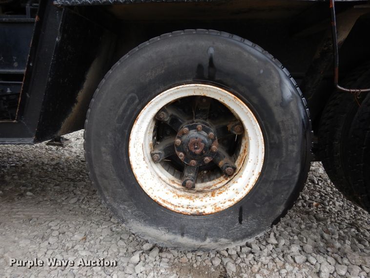 image for item GY9204 1963 Henrickson Drilling rig truck