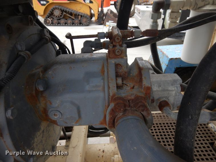 image for item GY9205 2003 Putzmeister TK40 concrete pump