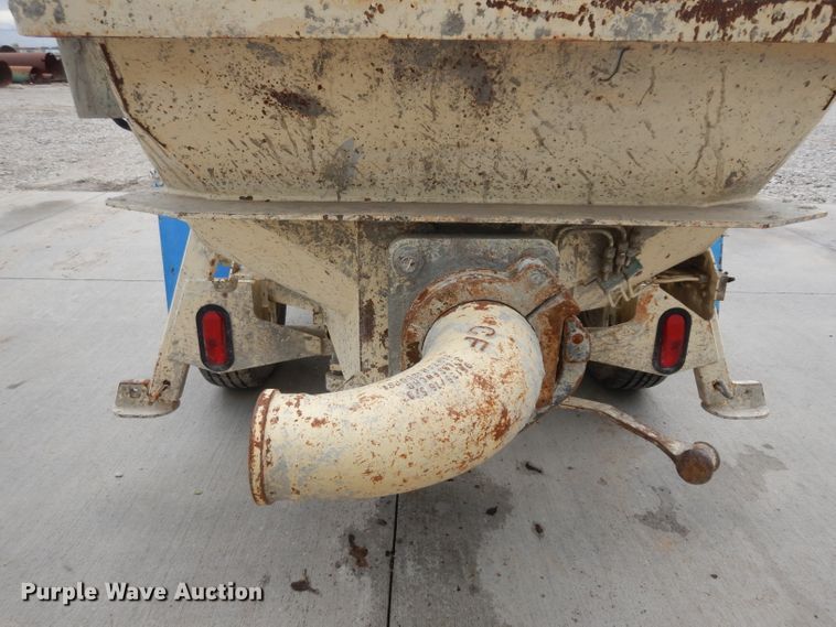 image for item GY9205 2003 Putzmeister TK40 concrete pump