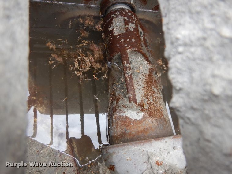 image for item GY9205 2003 Putzmeister TK40 concrete pump