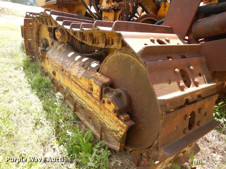 image for item GY9776 Massey Ferguson 200  crawler dozer