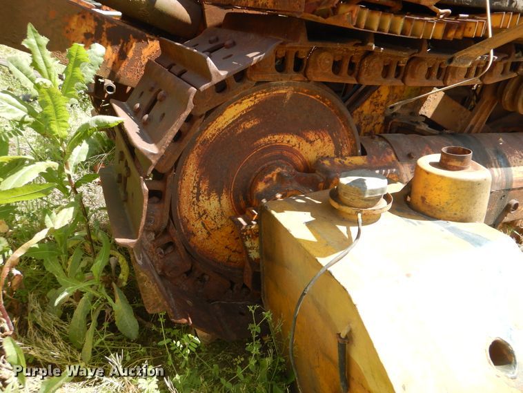 image for item GY9776 Massey Ferguson 200  crawler dozer