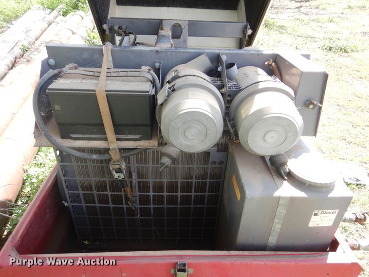 image for item GY9777 Chicago Pneumatic 130 air compressor