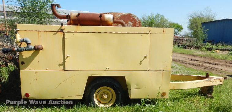 image for item GY9779 Leroi 185 air compressor