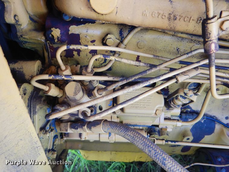 image for item GY9779 Leroi 185 air compressor