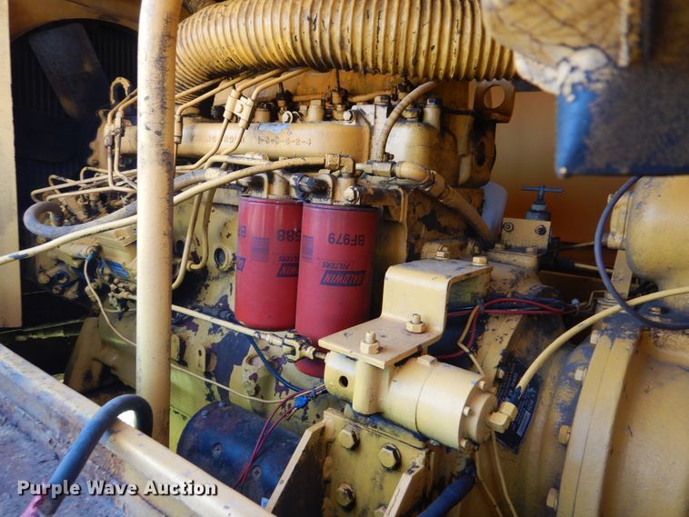 image for item GY9779 Leroi 185 air compressor