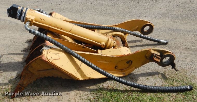 image for item GY9811 Caterpillar 33"W excavator thumb